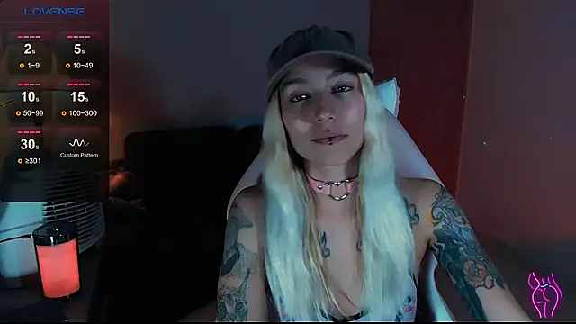 Snapshot of Saucy_Jenn chatting on 7, 12, 2024 Saucy Jenn online show from 7, 12, 2024