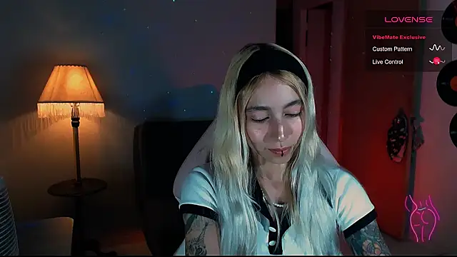 Snapshot of Saucy_Jenn chatting on 9, 1, 2025 Saucy Jenn online show from 9, 1, 2025