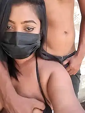 Snapshot of _Cute_ariana_ chatting on 2, 3, 2025  Cute ariana  online show from 2, 3, 2025