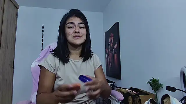 Hannah-grace online show from 18, 4, 2026