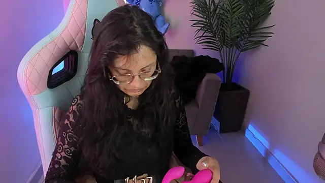 Snapshot of Kyomi_chang chatting on 12, 3, 2025 Kyomi chang online show from 12, 3, 2025