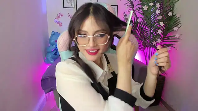 Snapshot of Kyomi_chang chatting on 20, 3, 2025 Kyomi chang online show from 20, 3, 2025