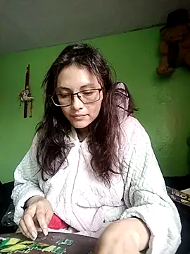 Snapshot of Kyomi_chang chatting on 8, 10, 2025 Kyomi chang online show from 8, 10, 2025