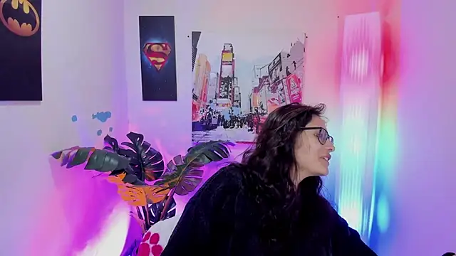 Snapshot of Kyomi_chang chatting on 24, 11, 2025 Kyomi chang online show from 24, 11, 2025