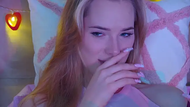 GentleRossi online show from 11, 2, 2025