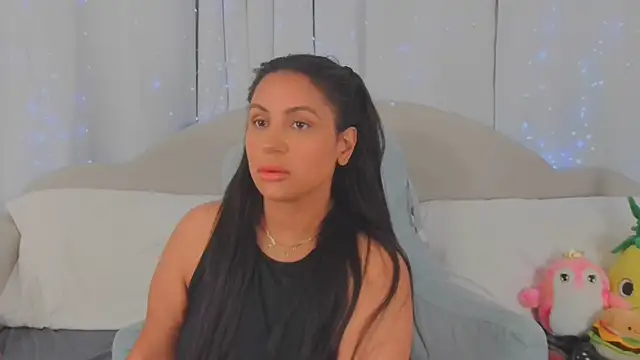 MeghanXO online show from 11, 7, 2026