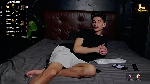 Snapshot of DanielCrush1 chatting on 30, 10, 2025 DanielCrush1 online show from 30, 10, 2025