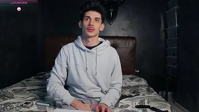 Snapshot of DanielCrush1 chatting on 17, 2, 2026 DanielCrush1 online show from 17, 2, 2026