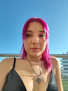 KarlaLuar  online show from 21, 12, 2024