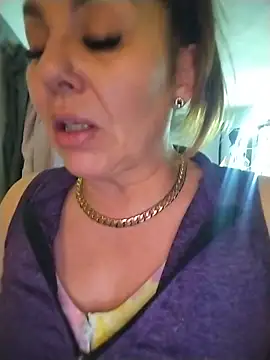 Snapshot of Myrnasexxx chatting on 15, 6, 2026 Myrnasexxx online show from 15, 6, 2026