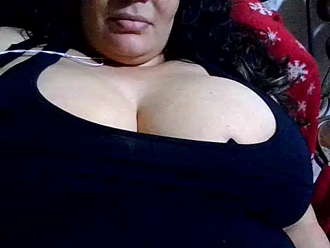 Snapshot of Kosem4 chatting on 2, 12, 2025 Kosem4 online show from 2, 12, 2025