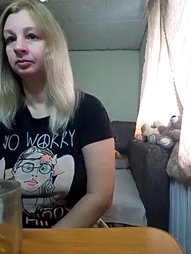 BustyBlond online show from 21, 10, 2025