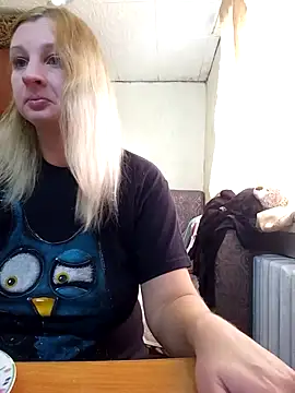BustyBlond online show from 30, 10, 2025