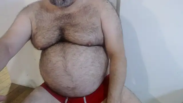 Snapshot of mikeyhotbear chatting on 25, 7, 2026 mikeyhotbear online show from 25, 7, 2026