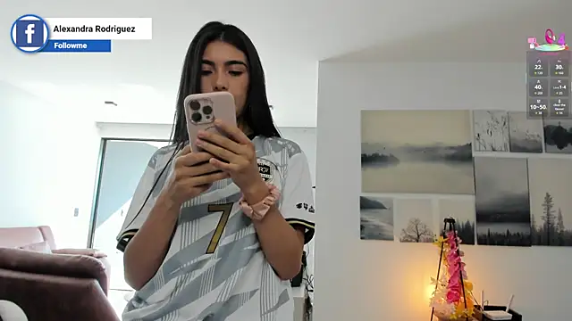 Snapshot of Alexandra_ra chatting on 2, 7, 2026 Alexandra ra online show from 2, 7, 2026