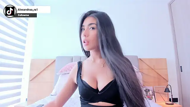 Snapshot of Alexandra_ra chatting on 11, 7, 2026 Alexandra ra online show from 11, 7, 2026