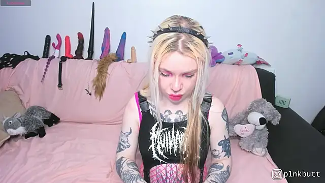 Snapshot of HelenGoat chatting on 25, 6, 2026 HelenGoat online show from 25, 6, 2026