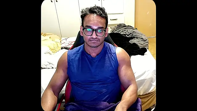 Snapshot of Theothermofo1 chatting on 3, 8, 2026 Theothermofo1 online show from 3, 8, 2026
