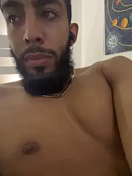 Snapshot of Alessandro__Rossi chatting on 17, 10, 2025 Alessandro  Rossi online show from 17, 10, 2025