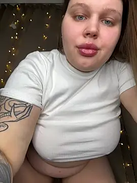 perfect sweety girl online show from 5, 2, 2026