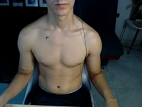 Snapshot of Latin_cr7 chatting on 9, 8, 2026 Latin cr7 online show from 9, 8, 2026