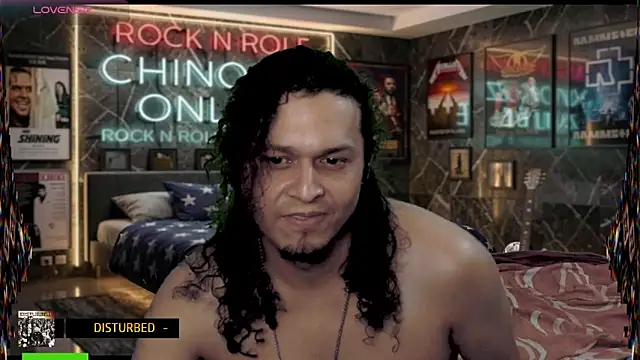 Snapshot of chino_roz chatting on 7, 6, 2026 chino roz online show from 7, 6, 2026