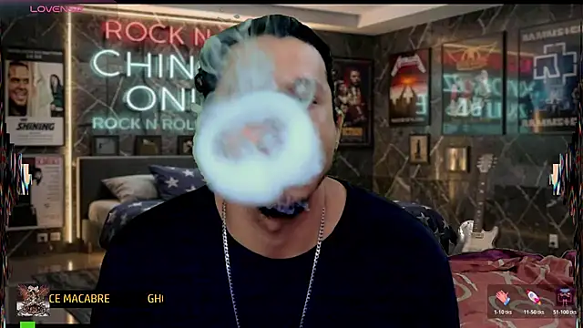 Snapshot of chino_roz chatting on 10, 6, 2026 chino roz online show from 10, 6, 2026