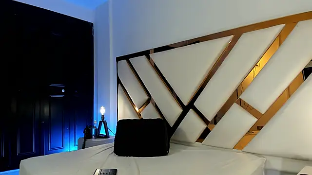 Aron cruz online show from 30, 3, 2026