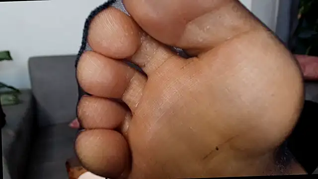 Snapshot of anaisabel_cams chatting on 8, 3, 2025 anaisabel cams online show from 8, 3, 2025