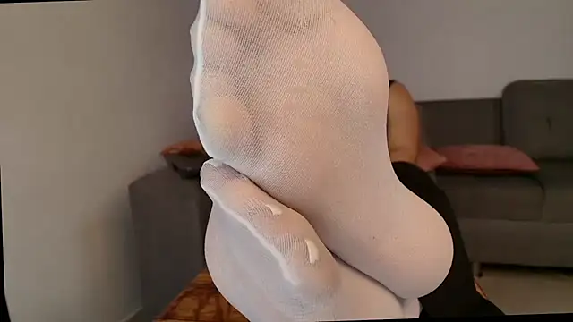 Snapshot of anaisabel_cams chatting on 21, 3, 2025 anaisabel cams online show from 21, 3, 2025