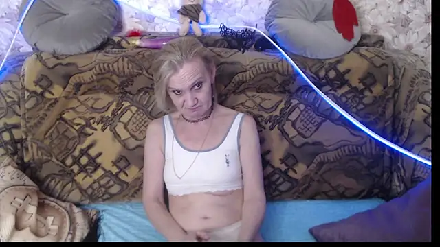 MissBekker online show from 17, 12, 2024