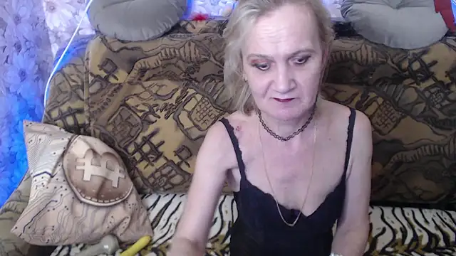 MissBekker online show from 30, 1, 2025