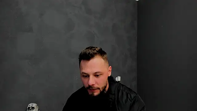 Snapshot of BrianHunts chatting on 7, 1, 2025 BrianHunts online show from 7, 1, 2025