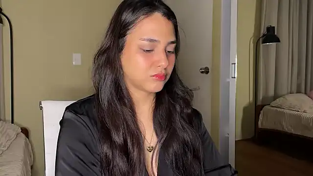 Snapshot of xSelena chatting on 5, 5, 2026 xSelena online show from 5, 5, 2026