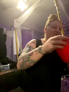 SexyZannaRose online show from 11, 10, 2025