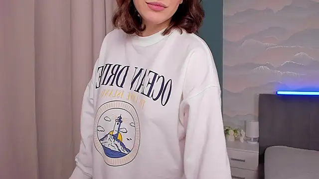 Eva Doo online show from 3, 10, 2025