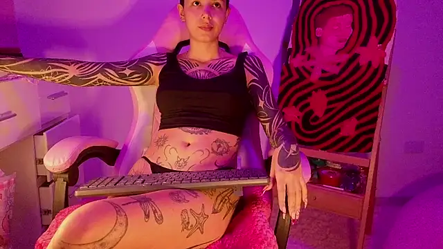 goddess vee  online show from 18, 3, 2026