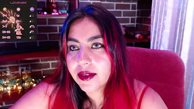 Snapshot of gatuwildhott chatting on 31, 7, 2026 gatuwildhott online show from 31, 7, 2026