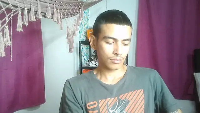 sorry-mom69 online show from 13, 2, 2026