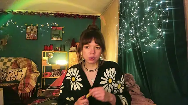 ClancyMorissey online show from 16, 12, 2025