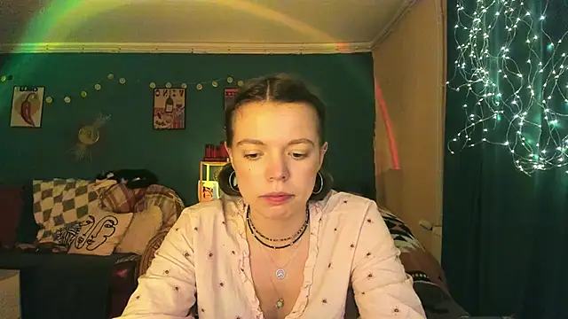 Snapshot of ClancyMorissey chatting on 5, 7, 2026 ClancyMorissey online show from 5, 7, 2026