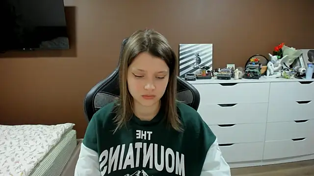 SoniNesti online show from 8, 4, 2026