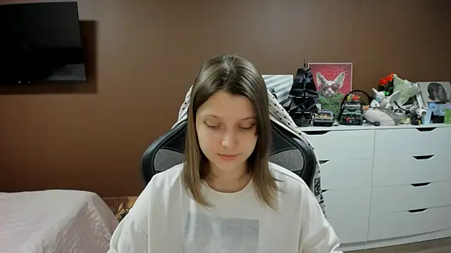 Snapshot of SoniNesti chatting on 25, 4, 2026 SoniNesti online show from 25, 4, 2026
