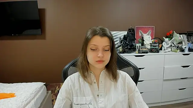 Snapshot of SoniNesti chatting on 12, 5, 2026 SoniNesti online show from 12, 5, 2026