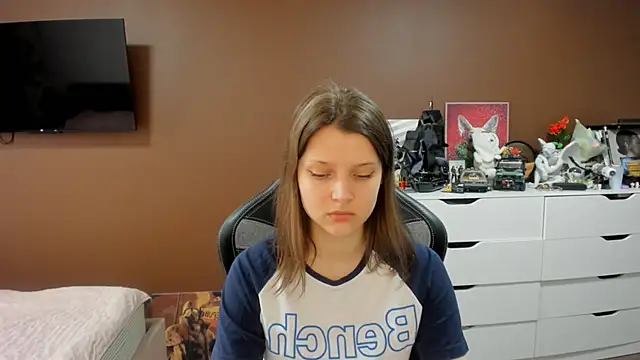 Snapshot of SoniNesti chatting on 4, 6, 2026 SoniNesti online show from 4, 6, 2026