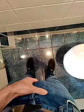 Boring one online show from 9, 4, 2026