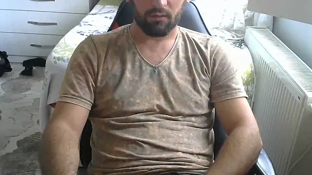 Snapshot of crazybaby5461 chatting on 4, 10, 2025 crazybaby5461 online show from 4, 10, 2025