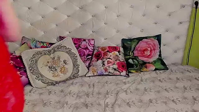 DoraMay online show from 12, 11, 2025