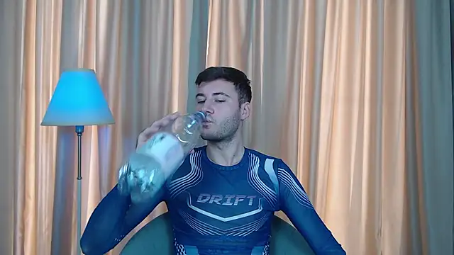 Snapshot of JustinMorrisX chatting on 1, 11, 2025 JustinMorrisX online show from 1, 11, 2025