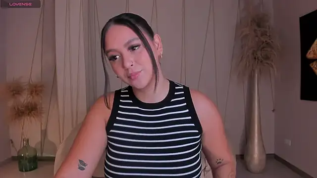 ToriCrossX online show from 13, 9, 2025